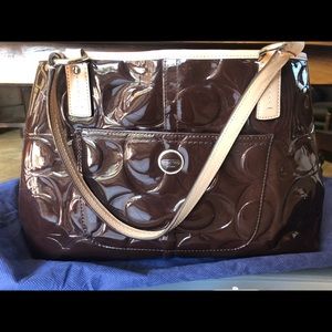 Coach Peyton embossed patent leather purse BRN